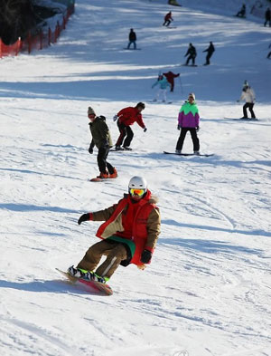 jessica-skiing.jpg